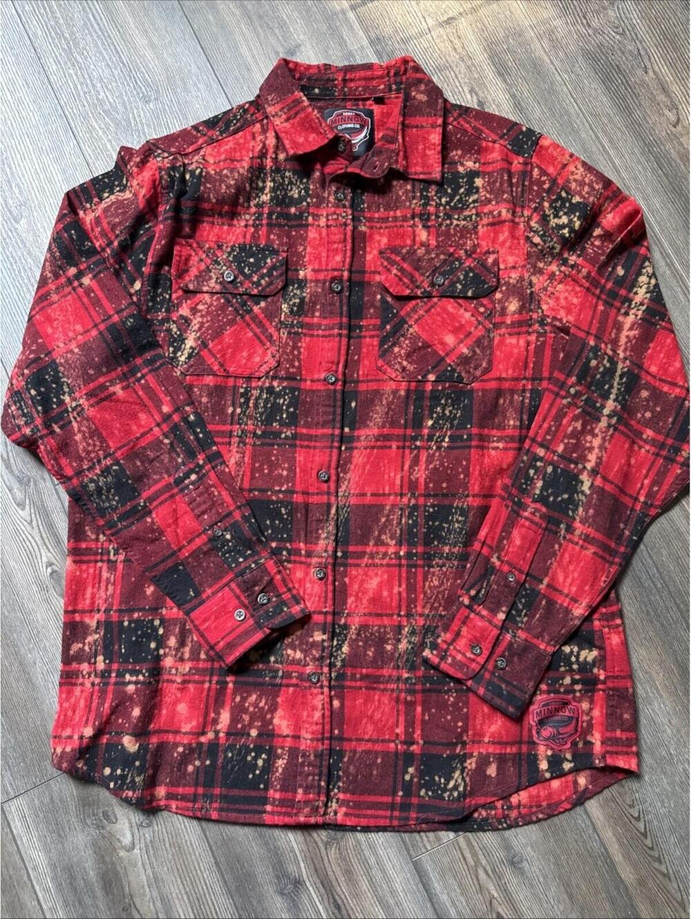 Angry Minnow Flannel Shirt Sz Large Red Plaid Bleach Splatter Queen Of Hearts